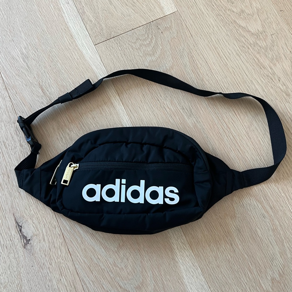 Adidas fannypack